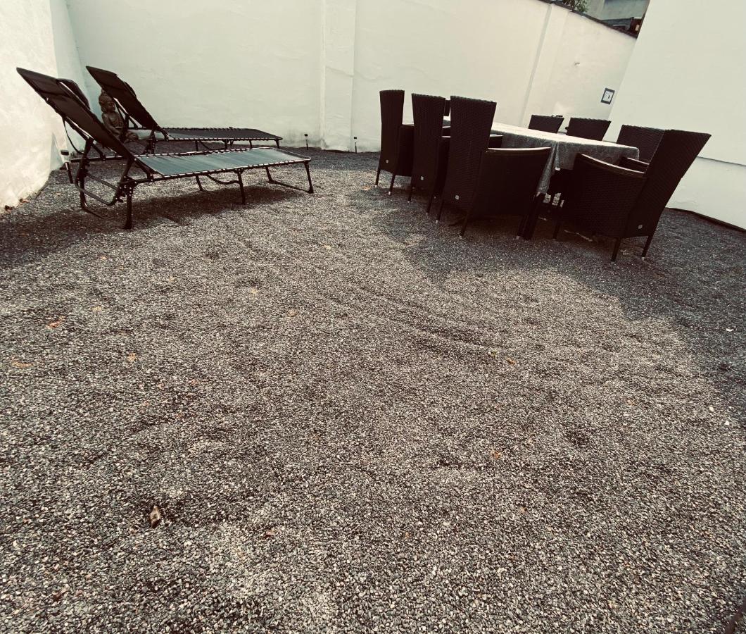 Traumhaftes 1-Zi Apartment Mit Gartennutzung Naehe Krefeld Hbf Dış mekan fotoğraf