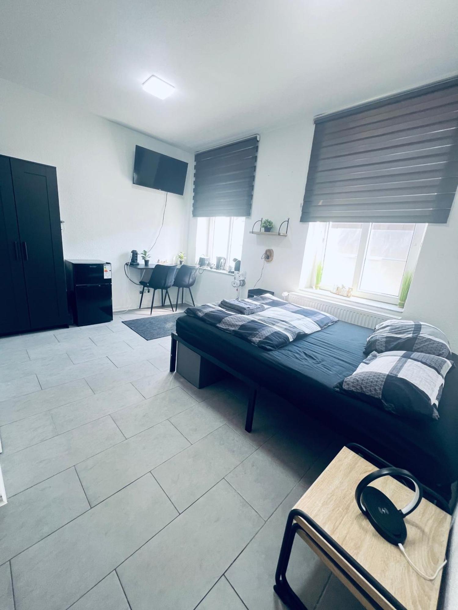 Traumhaftes 1-Zi Apartment Mit Gartennutzung Naehe Krefeld Hbf Dış mekan fotoğraf