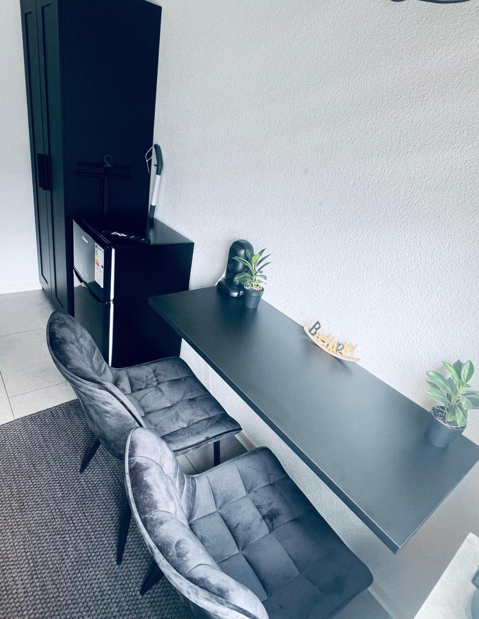 Traumhaftes 1-Zi Apartment Mit Gartennutzung Naehe Krefeld Hbf Dış mekan fotoğraf